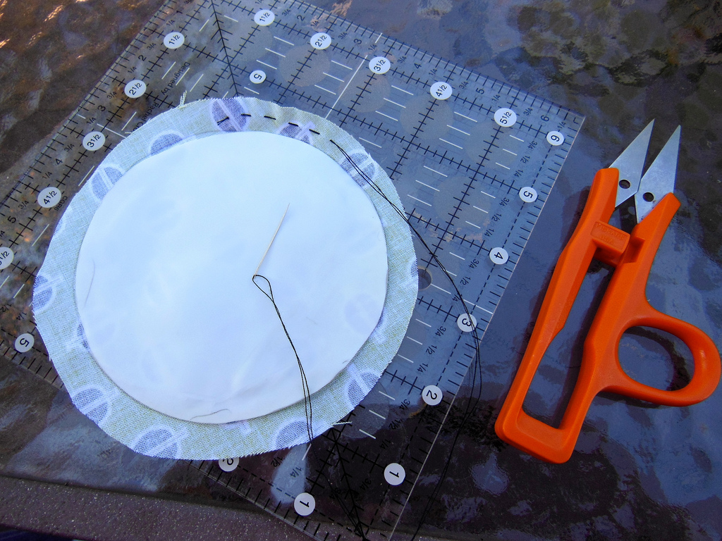 fabricsandflowers.blogspot.com