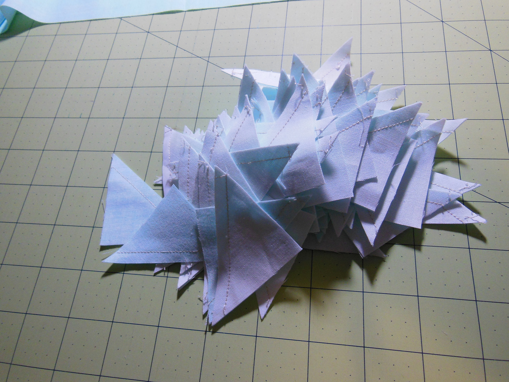 fabricsandflowers.blogspot.com