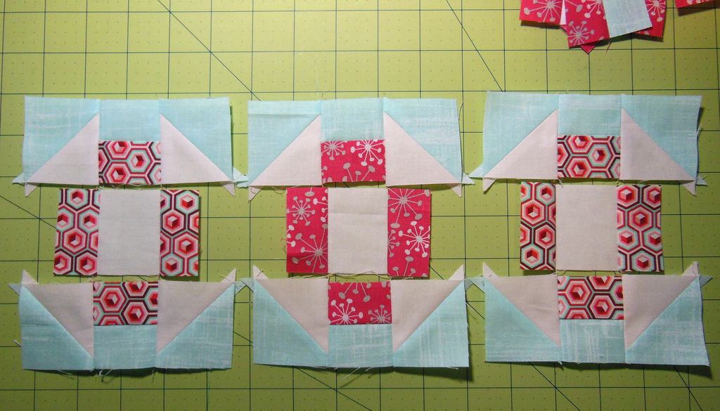 fabricsandflowers.blogspot.com