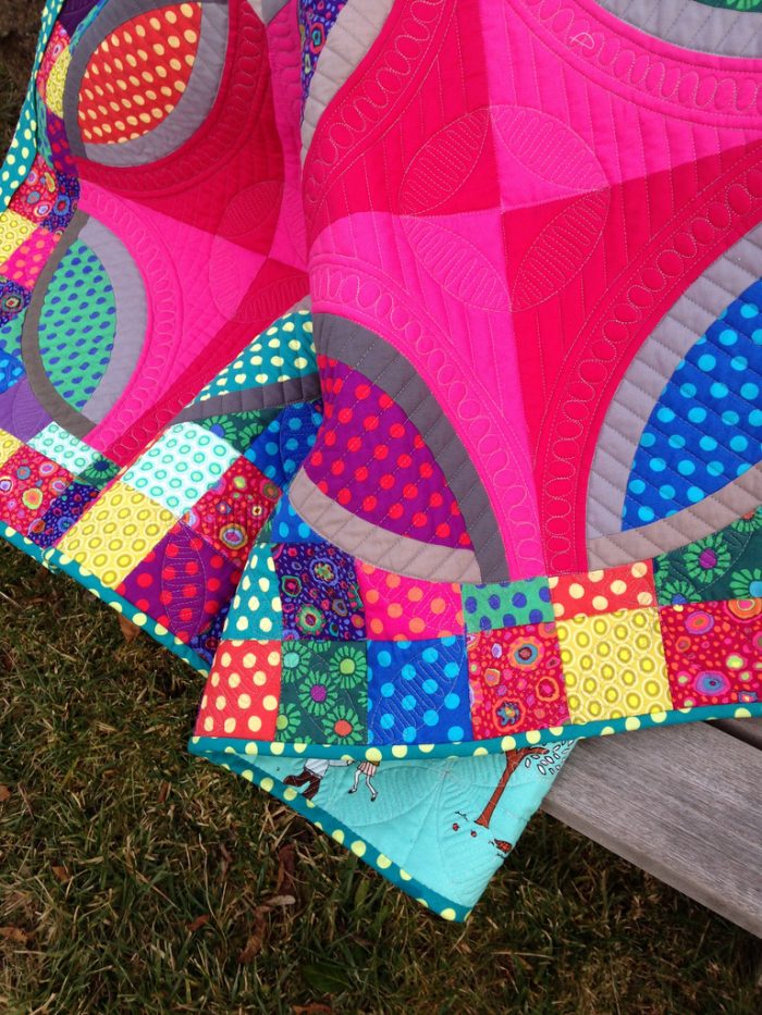 polka dot bikini quilt by sharon mcconnell, color girl quilts