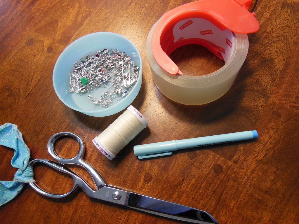 fabricsandflowers.blogspot.com