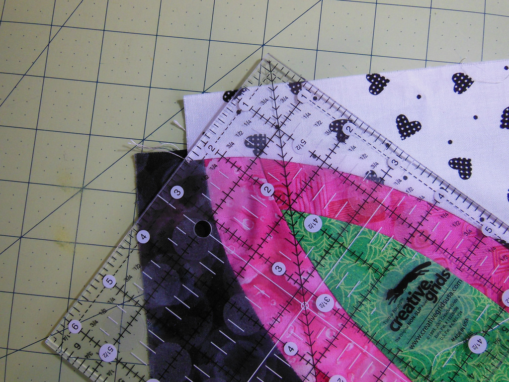 fabricsandflowers.blogspot.com