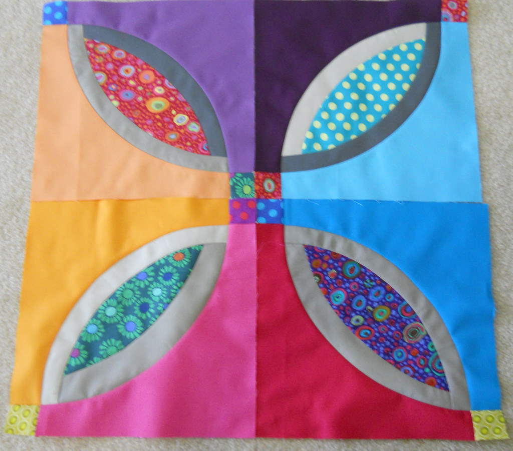 fabricsandflowers.blogspot.com