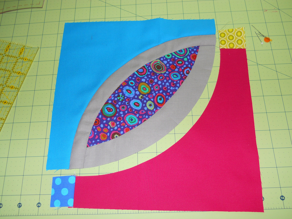 fabricsandflowers.blogspot.com