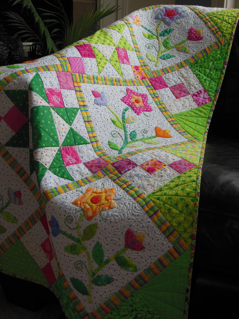 fabricsandflowers.blogspot.com