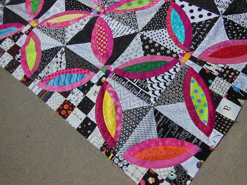 fabricsandflowers.blogspot.com