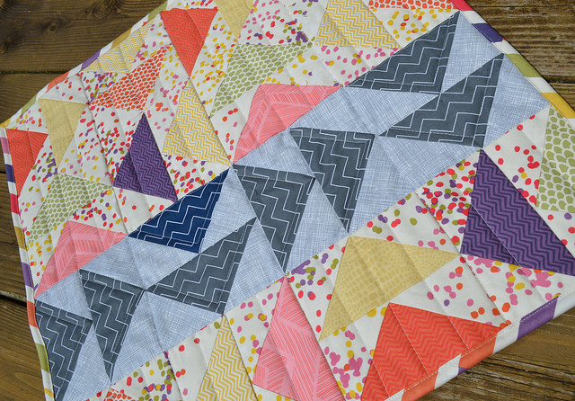 fabricsandflowers.blogspot.com