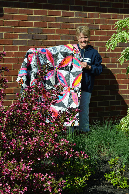 fabricsandflowers.blogspot.com