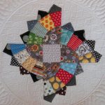 Twirling Fans, the pattern is here!