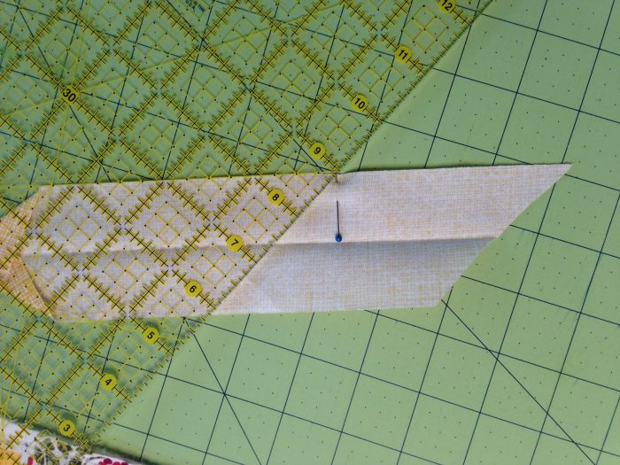cutting binding strips for quilt