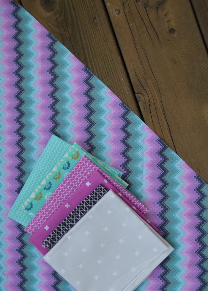 quilting, modern fabric palette, color combination with blue, aqua, gray, pink, lavender, cotton and steel, tula pink