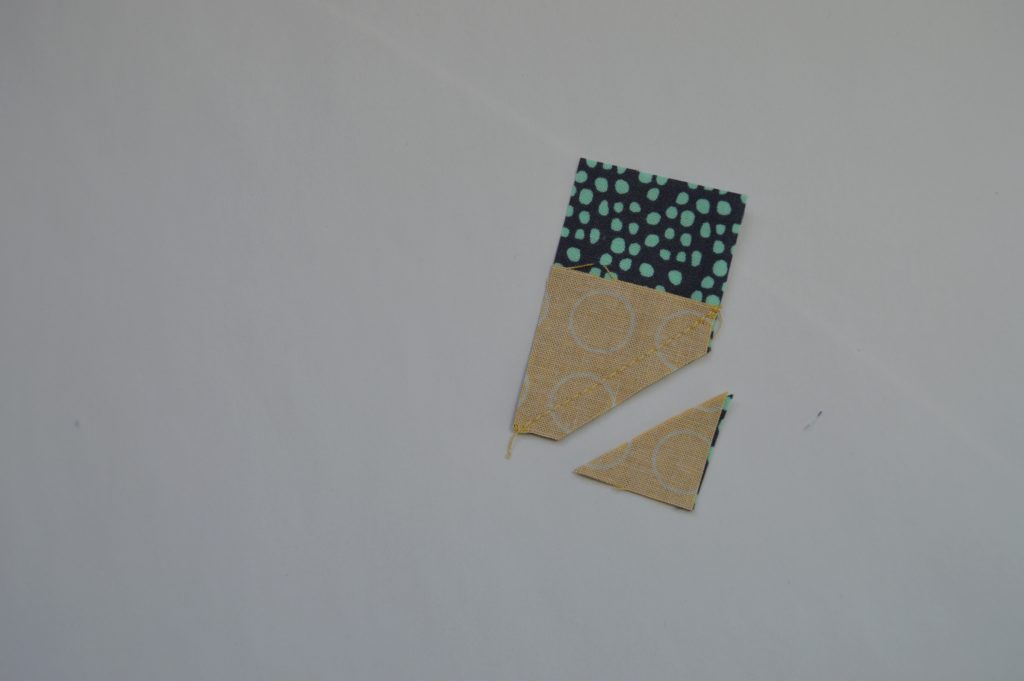 Simple Sampler modern quilt block with Flying geese