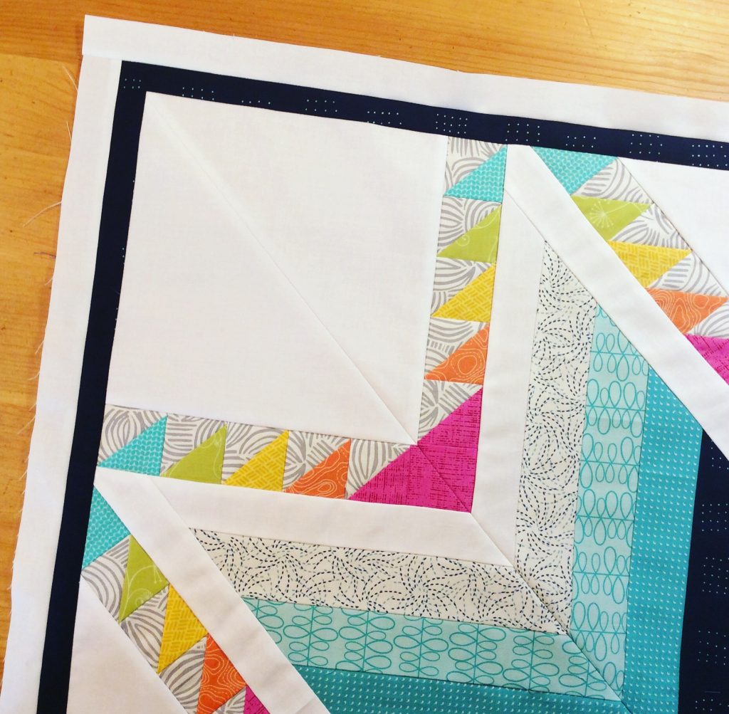 Pixie Medallion Quilt pattern, Quilt along, sewing the medallion star