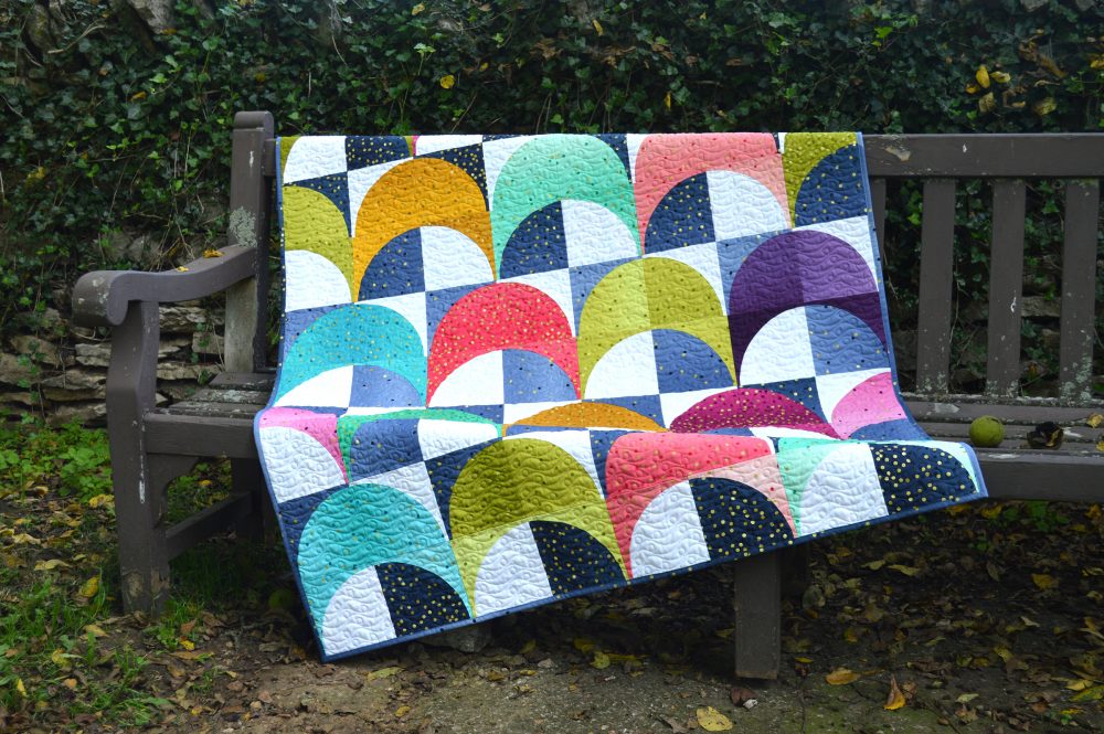 Mermaid quilt pattern for the Classic Curves ruler by color girl Quilts