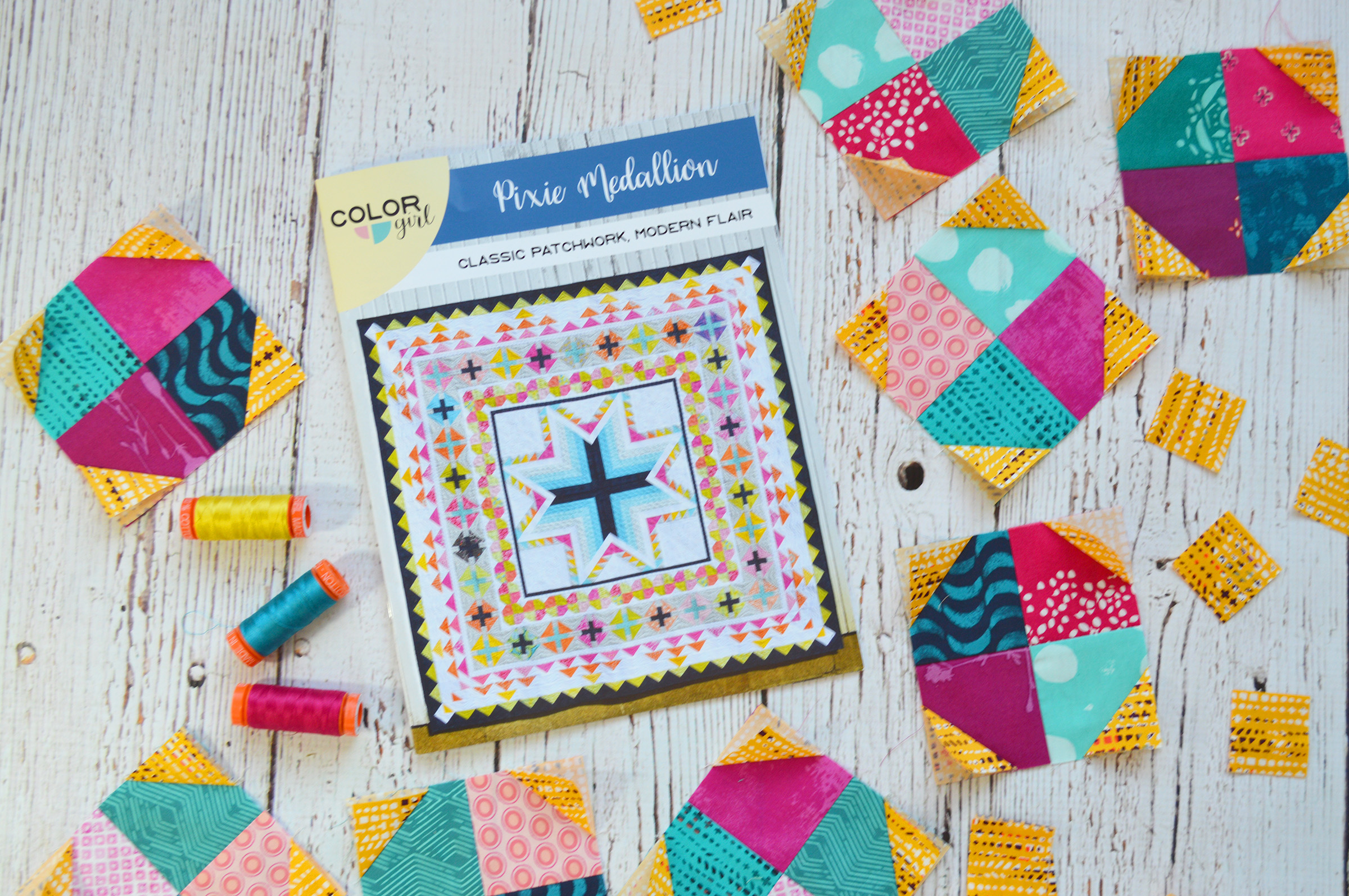 Pixie medallion quilt, quilt along progress: adding the first border. With Art gallery Fabrics