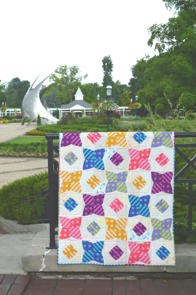 PomPoms quilt pattern for the Classic Curves ruler by Color Girl quilts, easy curved piecing quilt