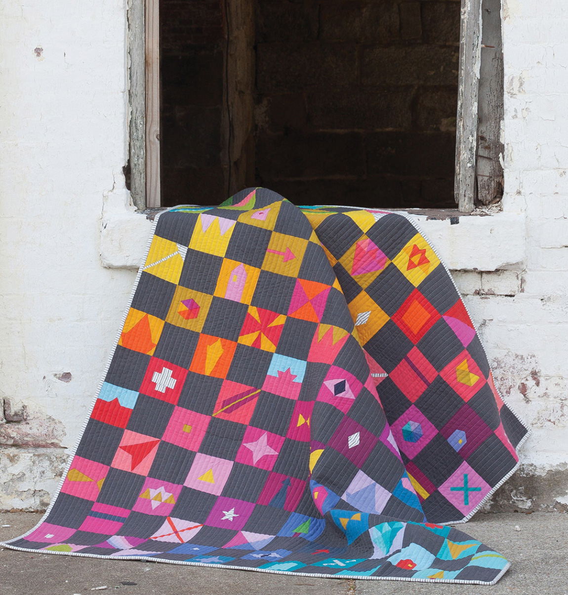 trinket quilt pattern sold by Color Girl Quilts