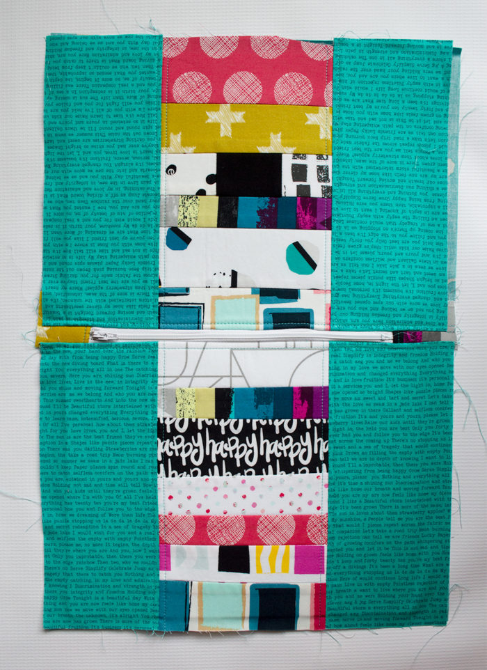 how to sew a zipper pouch by Color Girl Quilts