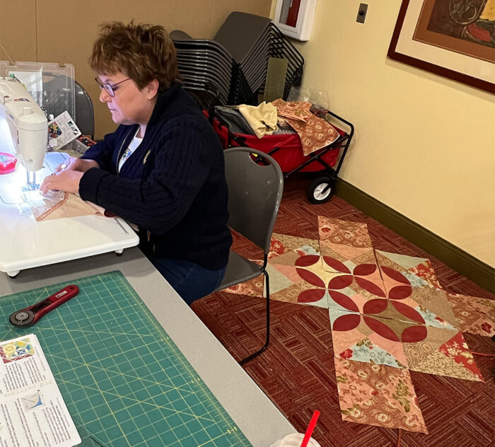 quilting workshops with Sharon McConnell learn curved piecing
